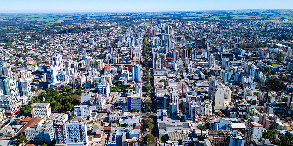 Conveniência e grande oferta de imóveis: conheça o Centro de Passo Fundo Conveniência e grande oferta de imóveis: conheça o Centro de Passo Fundo